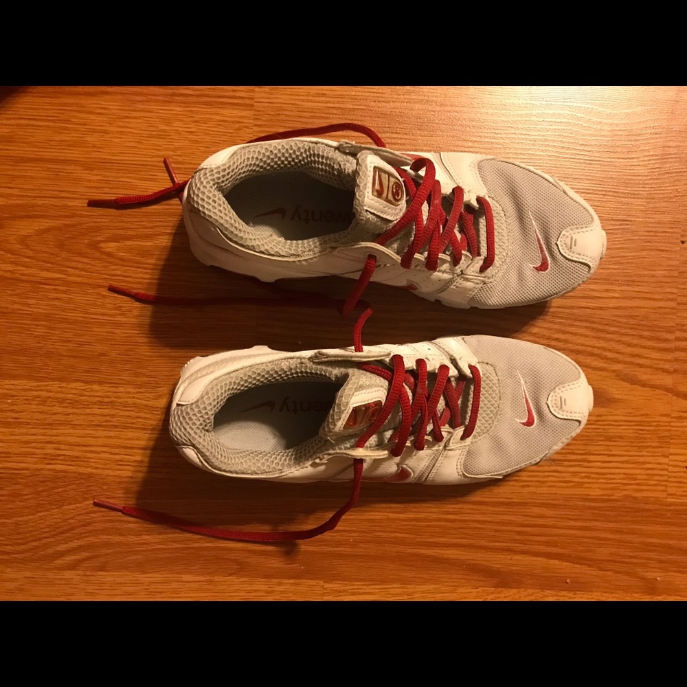 Nike Women’s Twenty. Nearly new.
